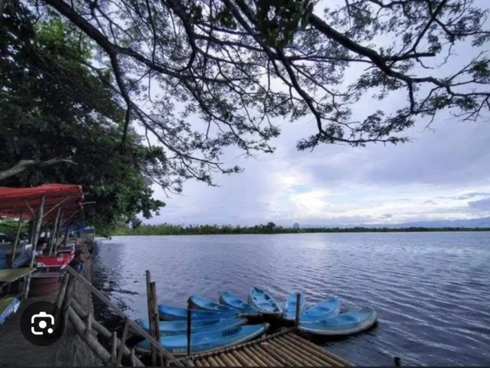 danau dendam tak sudah