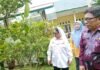 Senator Destita Apresiasi Siswa SMPN 1 Benteng Kreatif Produksi Sirup Kalamansi