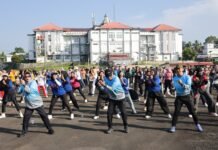 Senam Jantung Sehat Meriahkan HUT ke-18 Bengkulu Tengah, Warga Antusias Ikuti Kegiatan