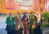Kenakan Batik Besurek dan Tas Tenun Bumpak, Ketua Dekranasda Seluma Promosikan UMKM di HUT Dekranas ke-46