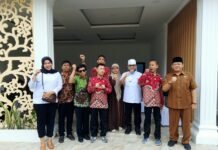 Gubernur Helmi Undang Band Disabilitas Sarapan dan Berbincang tentang Musik