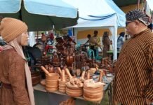 Bupati Rifai Dorong Kerajinan Bengkulu Selatan Punya Pasar Sendiri