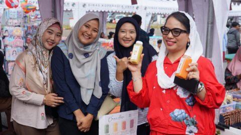 Senator Destita Apresiasi Donor Darah dan Bazar Pangan Murah HUT ke-22 DPD RI di Bengkulu