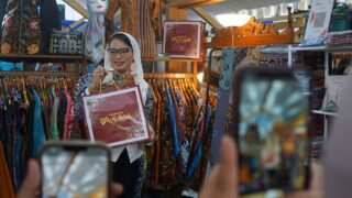 Berbelanja di Bencoolen Fest 2026, Senator Destita Sebut BI Berhasil Bawa 24 UMKM Bengkulu Naik Kelas