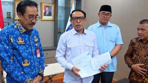 Pemkot Bengkulu Terima Bantuan Satu Unit Mobil Damkar dari Kemendagri